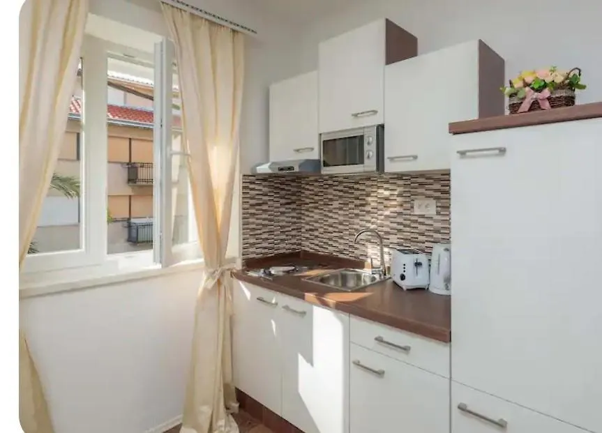 Apartment In Split With Balcony, Air Conditioning, W-Lan, Washing Machine 4656-1