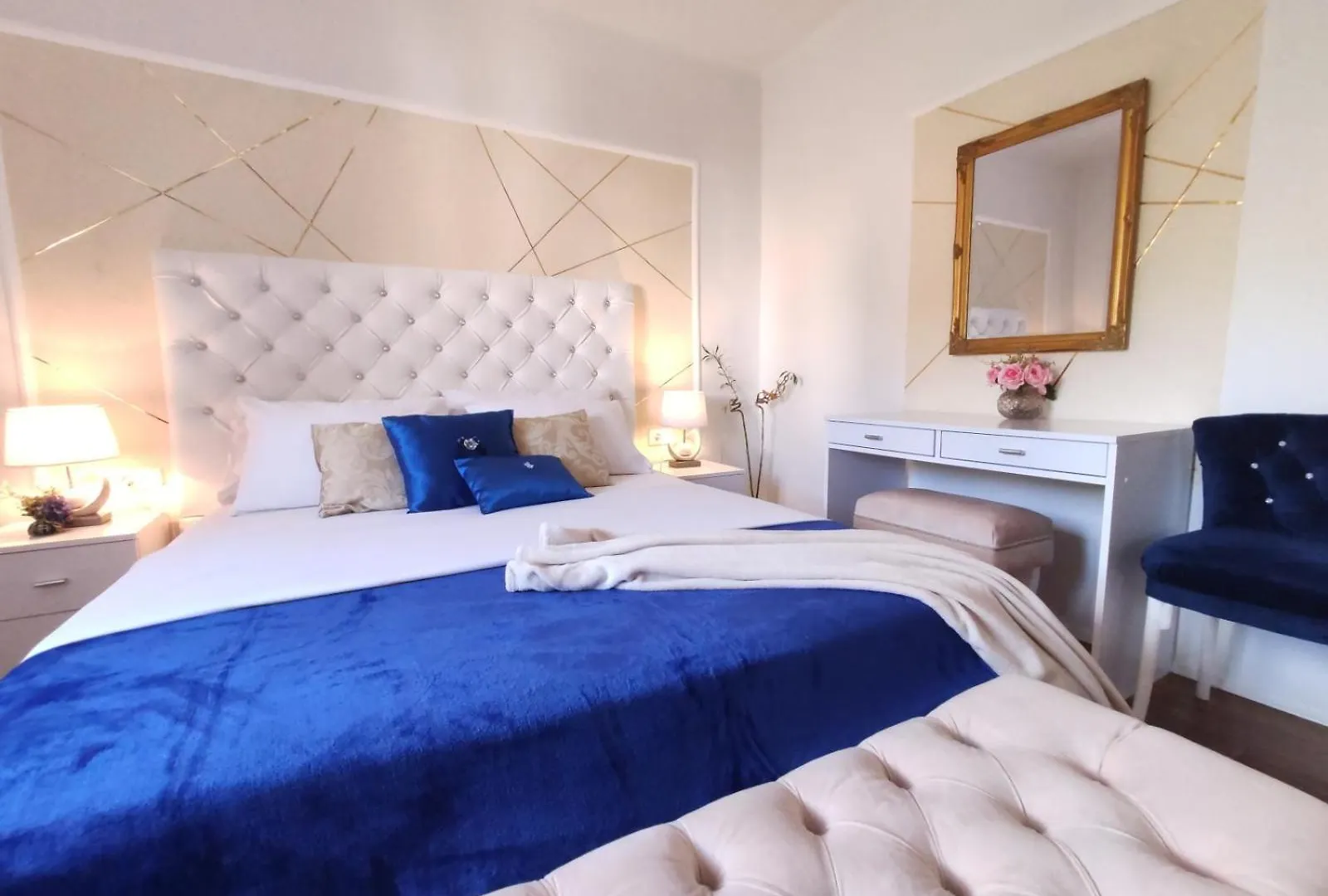 Apartment In Split With Balcony, Air Conditioning, W-Lan, Washing Machine 4656-1 0*,  Croatia